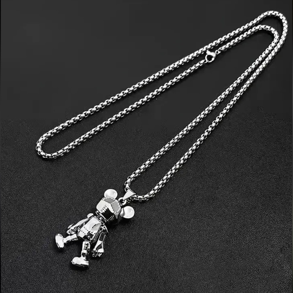 Bear necklace